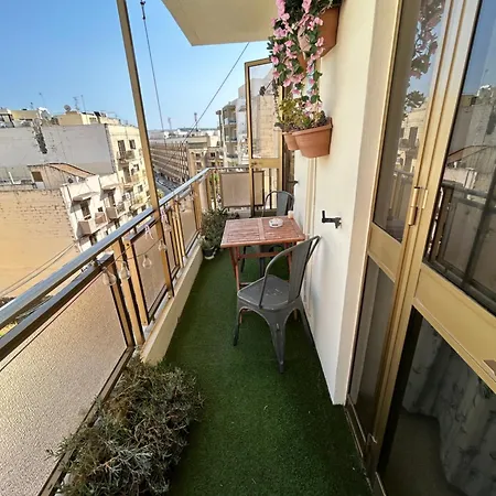 In Qawra * St. Paul's Bay