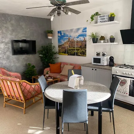 Appartement In Qawra