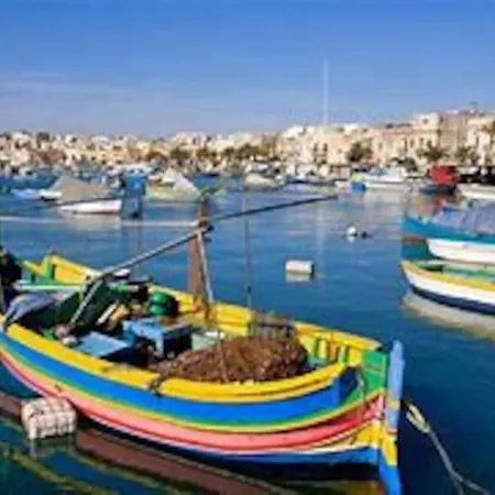 In Qawra San Pawl il-Baħar