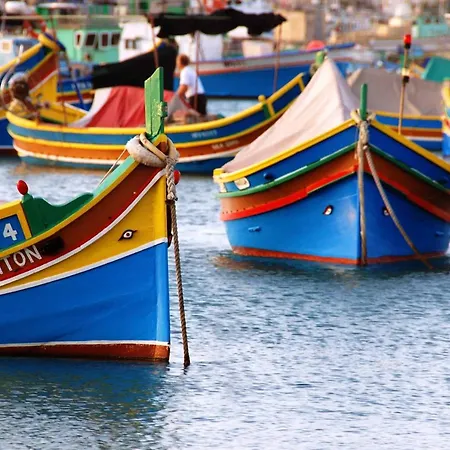 In Qawra * St. Paul's Bay