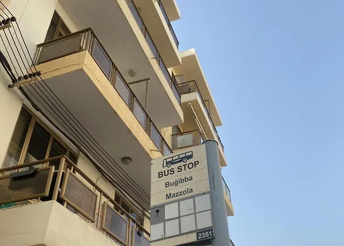 In Qawra * San Pawl il-Baħar