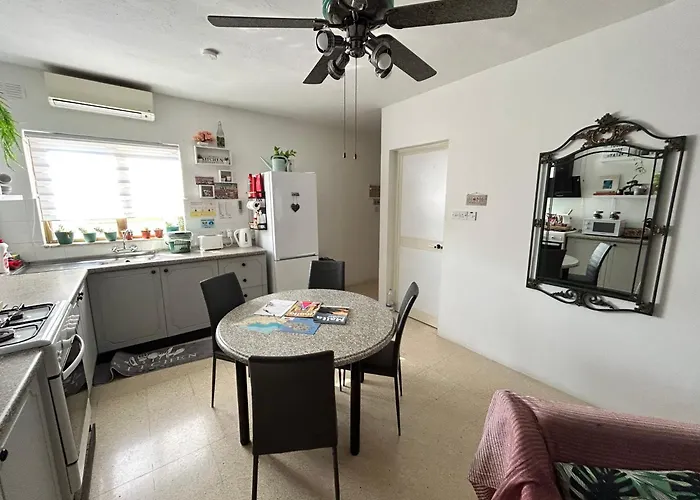 Apartment In Qawra *